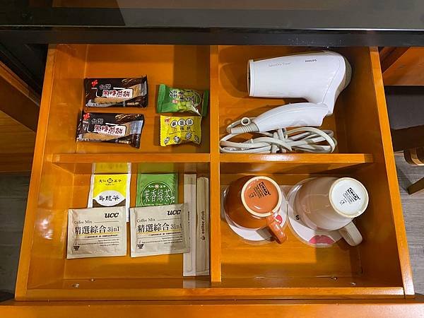 桃園 日月光國際飯店 HOTEL J 早餐豐富好吃