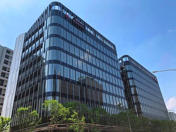 萬海航運(2615)28日再以15.38億元購入內科「長虹新世代科技大樓」B棟。.jpg