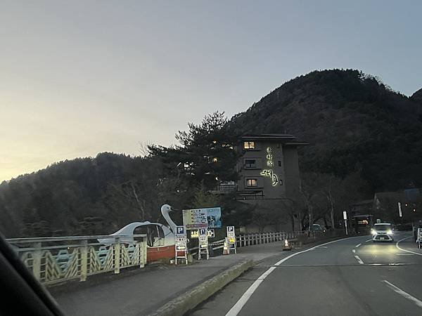 【2023 東京八天七夜自由行】Day 3 河口湖新倉富士淺