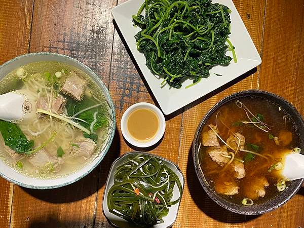 一碗小_food