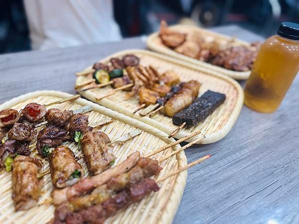 台中西屯區(逢甲夜市) | 柒串燒—新鮮食材，烤功一流，快來