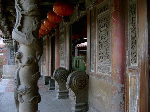 龍柱/三停九似/鹿港龍山寺(國家一級古蹟)/降龍與升龍常常結