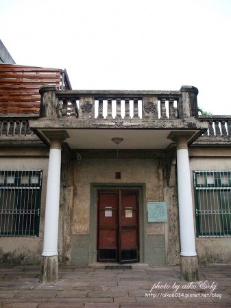 鄧南光影像紀念館，此館原為鄧南光（原名鄧騰輝）長兄鄧騰芳兒子