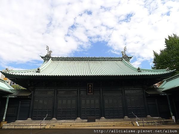 日本祭孔/日本也開始築建孔廟，較有名的有以下幾座。琉球那霸市