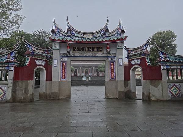 大仙寺以純台灣檜木建造為清初福建高僧參徹禪師所創-清康熙四十