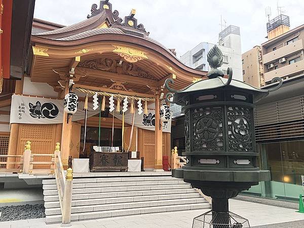 神社の紋章-家徽-台灣神社-臺灣神宮的十四瓣菊台字/在神社還