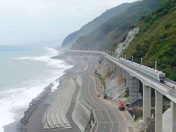 台鐵藍皮普快停駛倒數2天/南迴鐵路電氣化12/20-2020