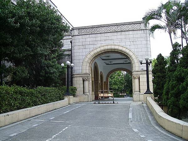 車廳（車寄）-車寄（門廊）馬車門廊-最早出現於17世紀晚期、