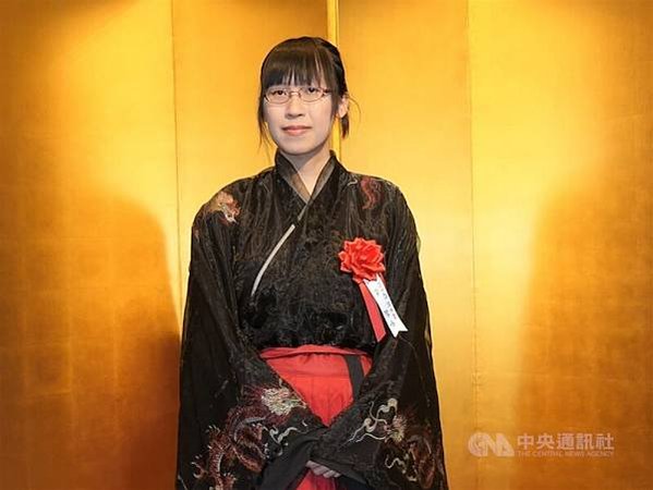 李琴峰1989年彰化人/李琴峰芥川獎頒獎典禮演說全文/以《彼
