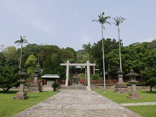 鳥居/桃園神社/臺灣神社列表所列者為日本統治臺灣50年期間日