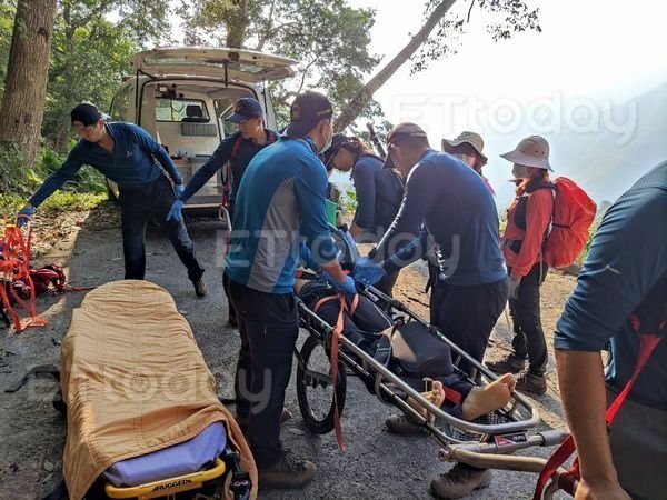 「揪輪」/消防獨輪車/攜帶獨輪車擔架/組裝獨輪車搬運患者