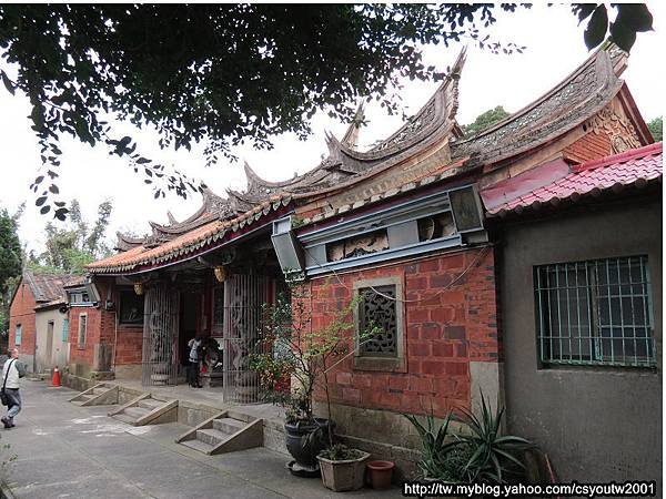 楊梅麟鳳宮-回善寺建於西元1900年-坐落於二重溪庄內-馬天