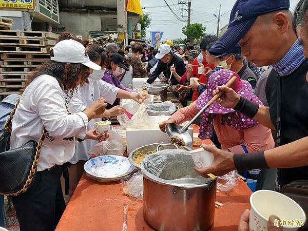 通霄「四庄媽」因為沒有建廟，輪流供奉在平元里北勢庄、圳頭里圳