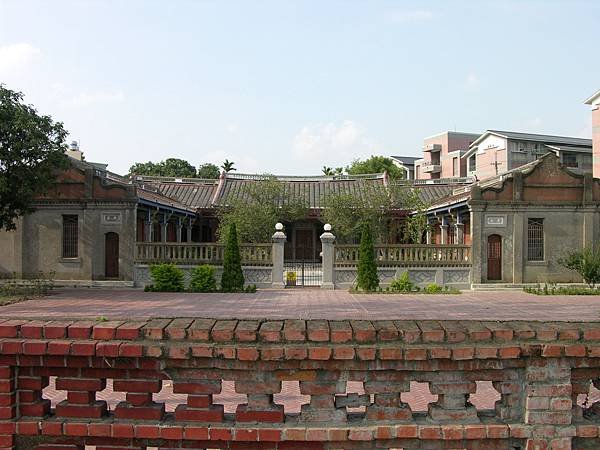 敷榮堂