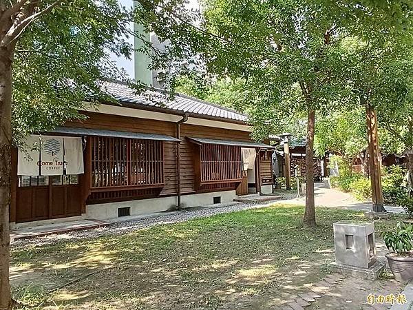 歷史建築桃園警察局日式宿舍群/桃園火車站「七七藝文町」、中壢
