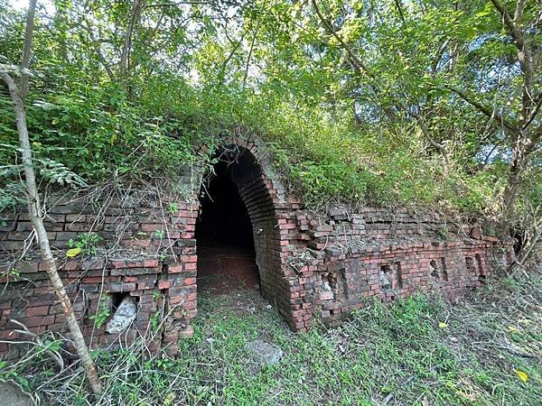 霍夫曼窯（八卦窯）/「如八卦坐鎮，同太極順勢運轉」八卦窯在日