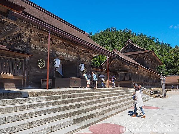出雲大社「結良緣」聞名：求良緣必訪結緣神社-神社境內的兔子雕