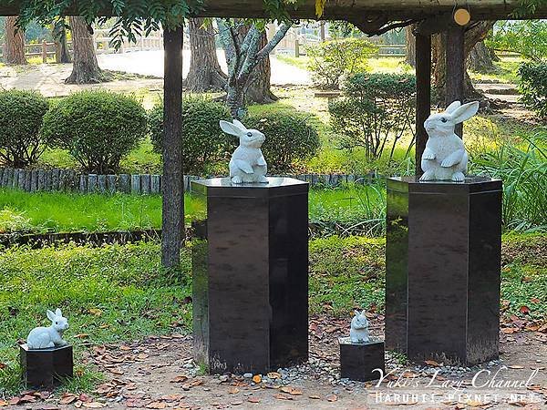 出雲大社「結良緣」聞名：求良緣必訪結緣神社-神社境內的兔子雕