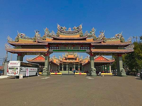 800px-三條崙海清宮牌樓