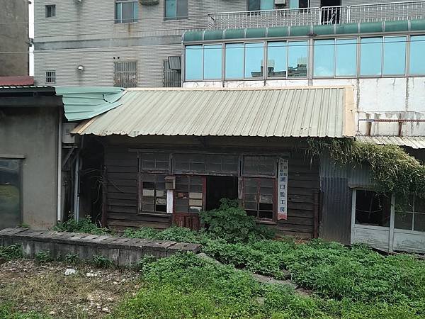 監工房-jpg