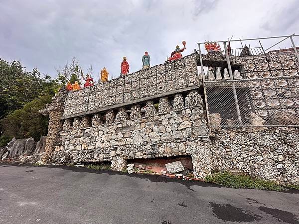 三清三元宮貝殼廟、富福頂山寺這兩座貝殼廟/1996年建成-黃