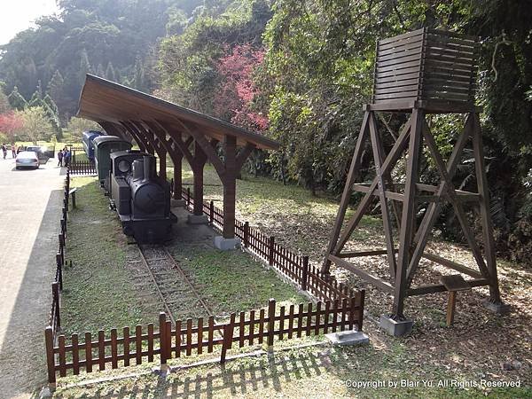 水鶴/火車加水站/給火車機車頭加煤加水-機務段都建有上煤台加