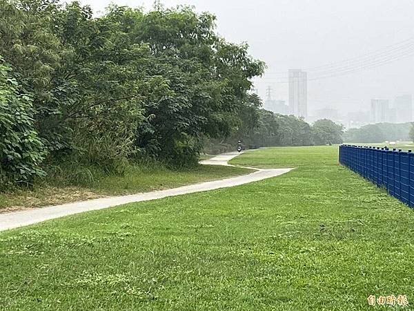 竹北頭前溪高灘地8.1公頃，將建足球、籃球場及自行車道-不讓