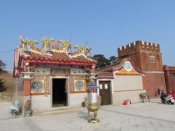 陳景蘭洋樓1921年完工-為金門規模最大之洋樓，2003年登
