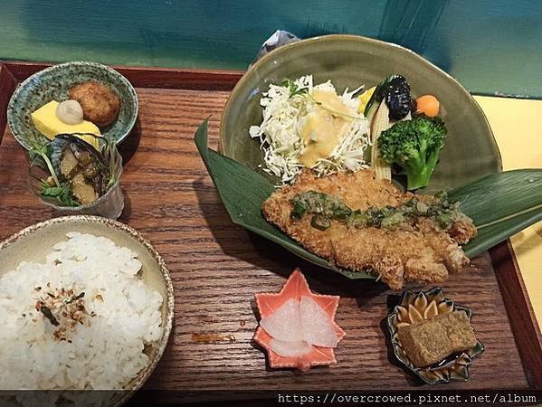 2024.04士林區美食-味擂家みらい家，好吃的定食