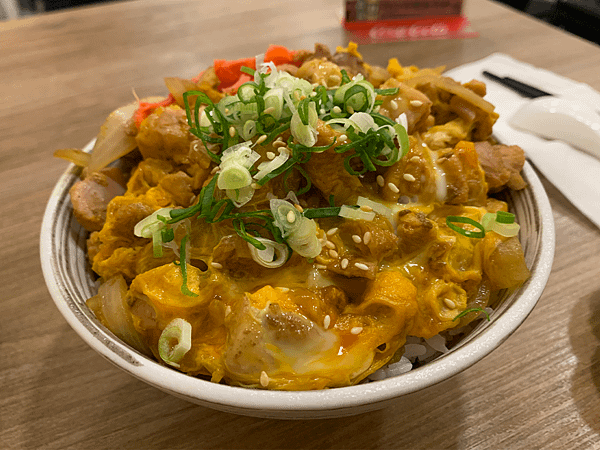 【豐原。美食】餐廳推薦｜汍樂滿盛燒肉丼 直火炙燒肉香逼人 滿