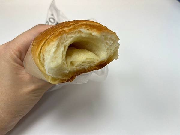 【台北科技大樓美食推薦】川雨│天然手作麵包、鹽可頌、菠蘿麵包