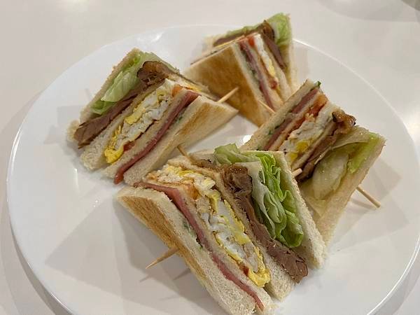 【台北大安區美食推薦】誇許早午餐｜文青風的中西式早午餐 (銅
