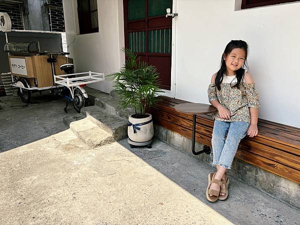 高雄左營「曦玥咖啡」可愛銅鑼燒專賣。