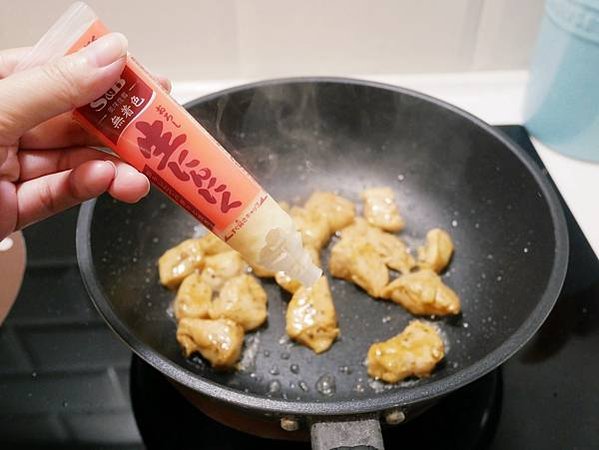 [My Little Kitchen] 簡單做「小黃瓜炒雞丁