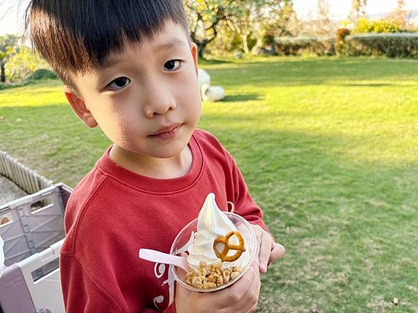 嘉義後山「幸福山丘」免門票、毛小孩也能來的景觀咖啡館。