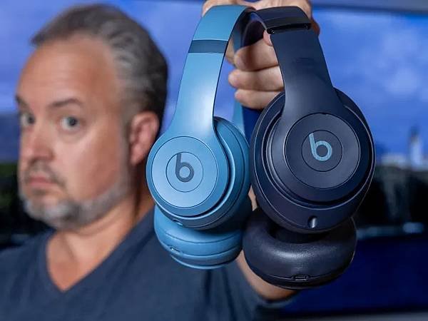 b440d7e2441c1def9ba9032a6882d143_beats-solo-studio-pro-versus-1_fit=720%2C720&amp;p=1
