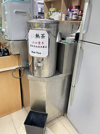 台北 松山 民生社區 巷弄內 很香港的「香港大排檔」