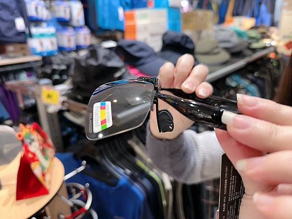 LINE_ALBUM_老婆想買14000夾克的露營用品店_250218_53