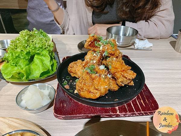 【不專業食記】台北大安｜《燒酒烤烤豬》韓式燒烤餐廳，貼心全程