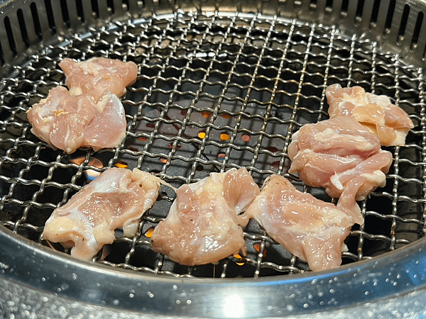 2025東區必吃燒肉推薦《豆町村燒肉》：超高CP值燒肉，專人