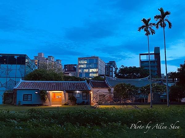 沈彥辰_導遊筆記_10_新瓦屋夜景