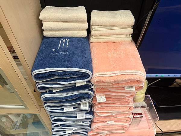 台南鳳筋 - 瑜尼全身方案搭配瑜珈一起按摩+美胸疏通乳腺、淋