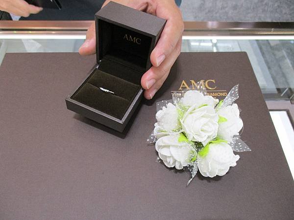 台中AMC鑽石婚戒鑽戒推薦4