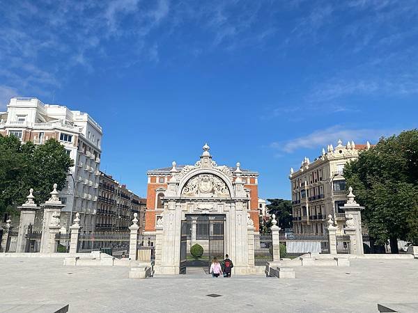 [2024西班牙-法國]Day 2 普拉多博物館、馬德里皇宮