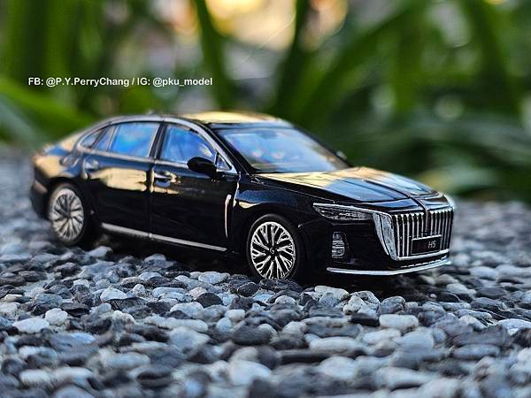 &lt;1/64模型車開箱&gt; Xcartoys 拓意 Hongqi