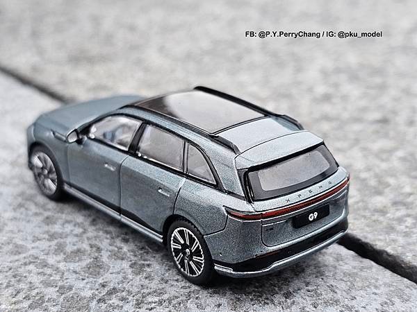 &lt;1/64模型車開箱&gt; Xcartoys 拓意 Xpeng 