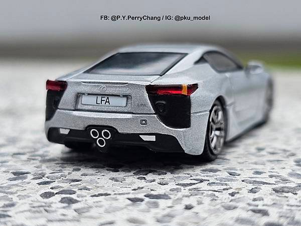 &lt;1/64模型車開箱&gt;DCT Lexus LFA