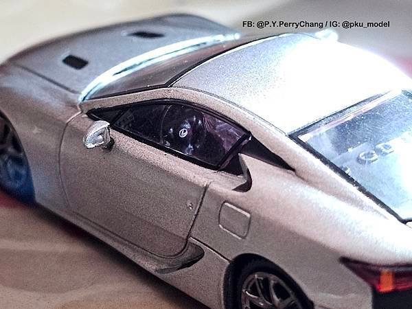 &lt;1/64模型車開箱&gt;DCT Lexus LFA