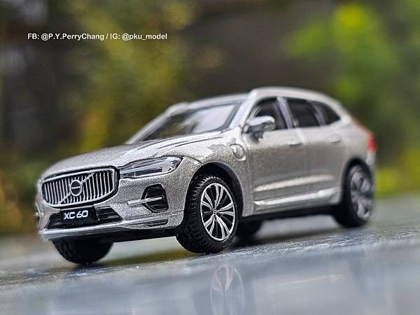 &lt;1/64模型車開箱&gt; Volvo Cars XC60