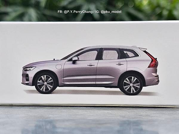 &lt;1/64模型車開箱&gt; Volvo Cars XC60